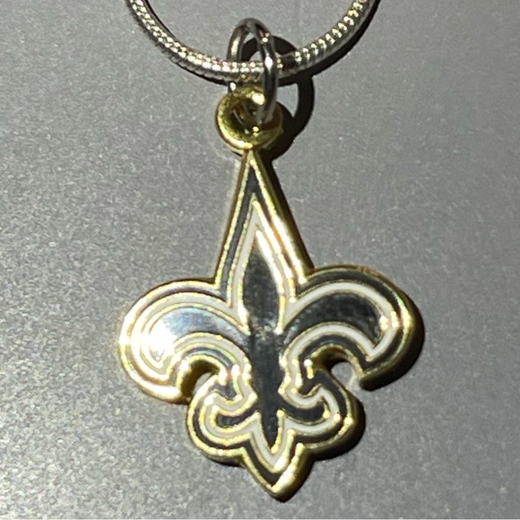 Jewelry New Orleans Saints Necklace New Poshmark
